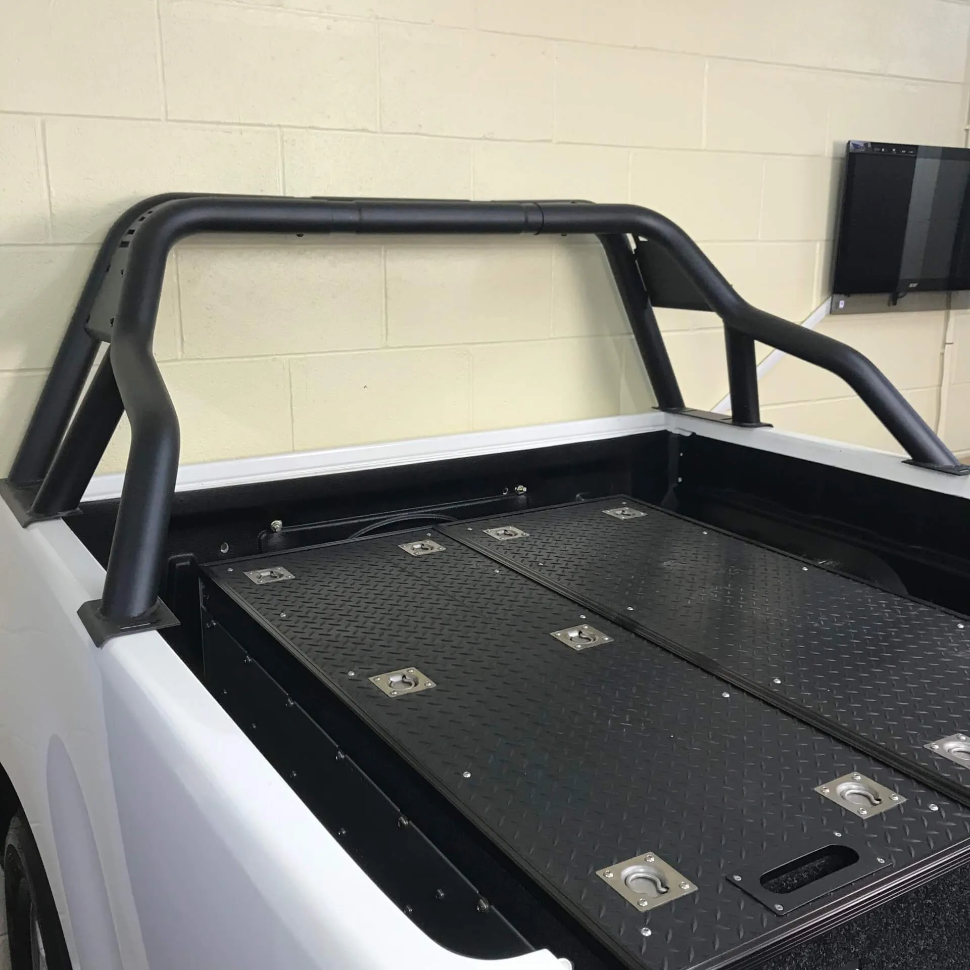 Black Short Arm Roll Sports Bar for the Ford Ranger 2022+