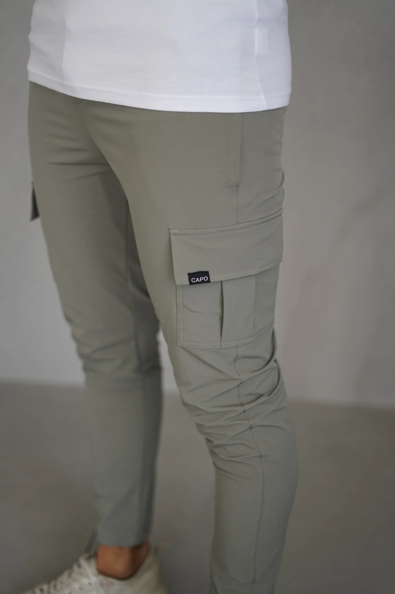 Capo UTILITY Cargo Pant Toggle V2 - Light Grey