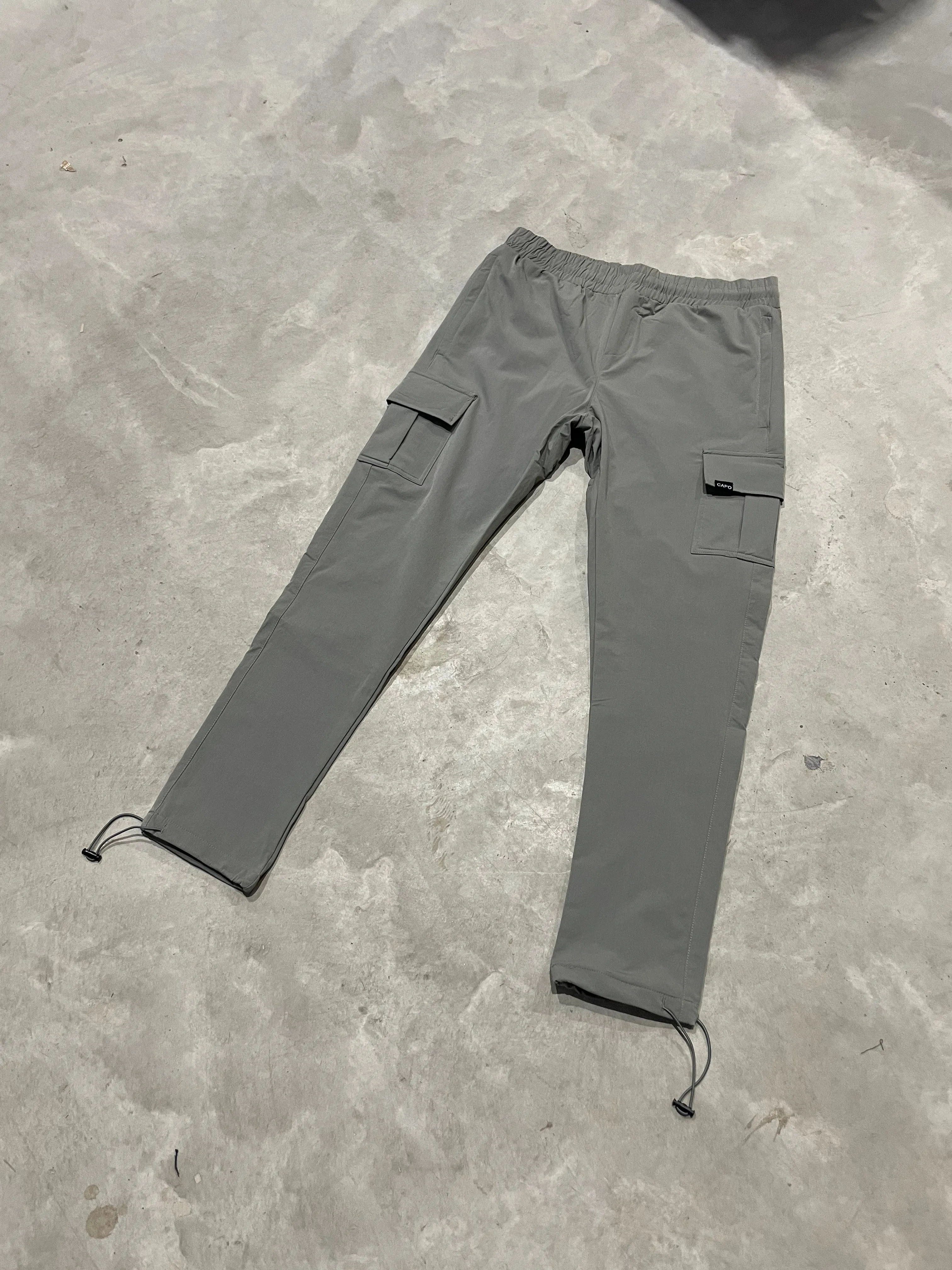 Capo UTILITY Cargo Pant Toggle V2 - Light Grey