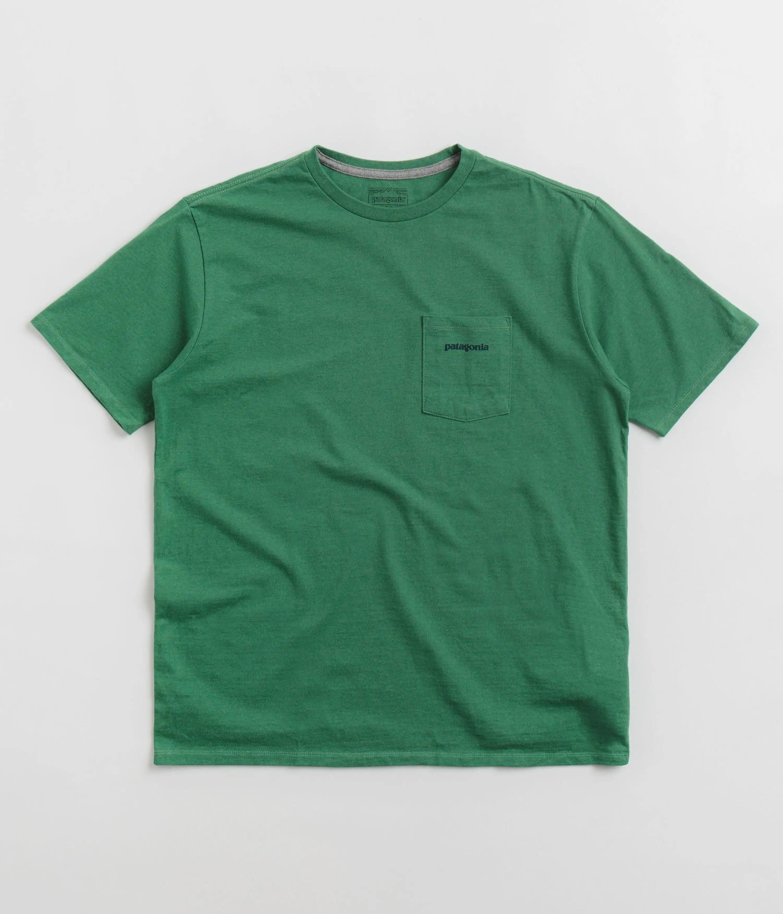 Patagonia Boardshort Logo Pocket Responsibili-Tee T-Shirt - Gather Green