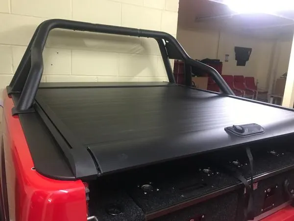 Roll & Lock Style Load Bed Tonneau Cover Isuzu D-Max 12-20 [Roll Bar Compatible]