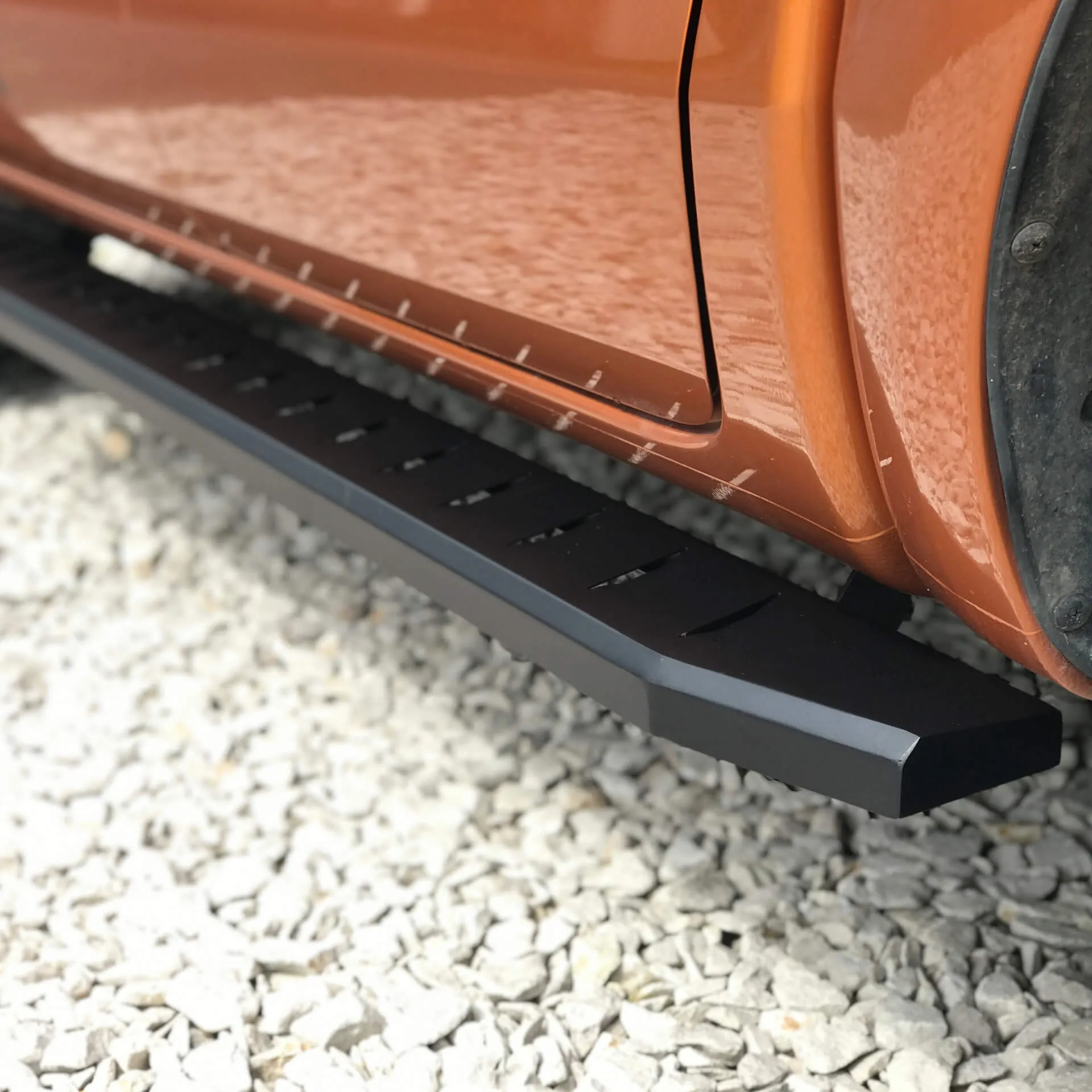 Shark Side Steps Running Boards for Isuzu D-Max Double Cab 2012-2020